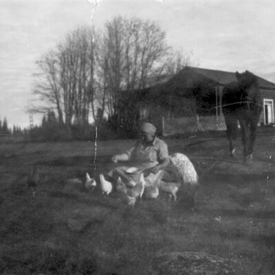 Februari 2016 Frida Strömgren, Ängesåker, ca två kilometer från Rönnliden i riktning mot Örträsk. Frida bodde här med sin man Emil till 1948 då de flyttade till Örträsk.