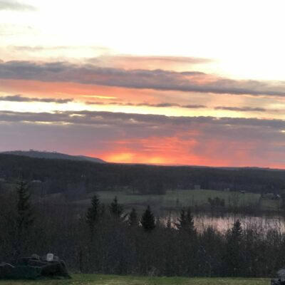 2020-11-03 En vacker himmel lyser upp horisonten över Västra Foto: Åke Runnman